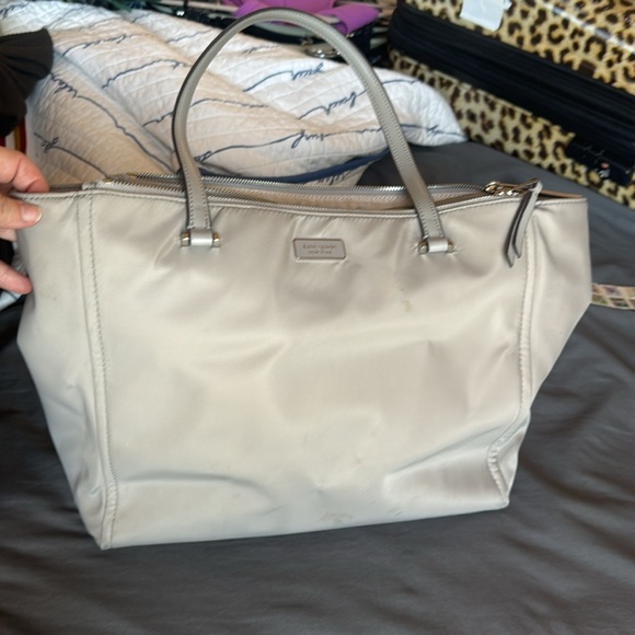 Kate Spade beige vinyl polyester tote - Picture 8 of 10